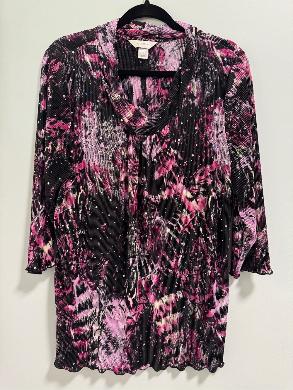 CJ Banks Black and Pink Abstract Pleated V-Neck Long Sleeve Top